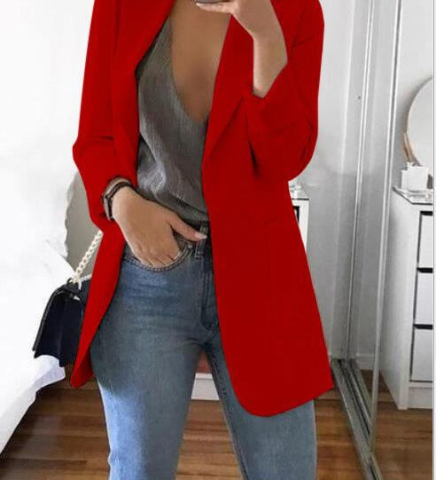 Eline | – Palton ajustat cu un croi elegant și confortabil