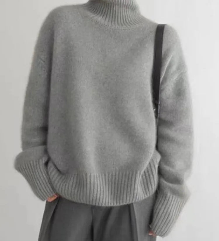 Collaria | – Pulover elegant cu guler înalt