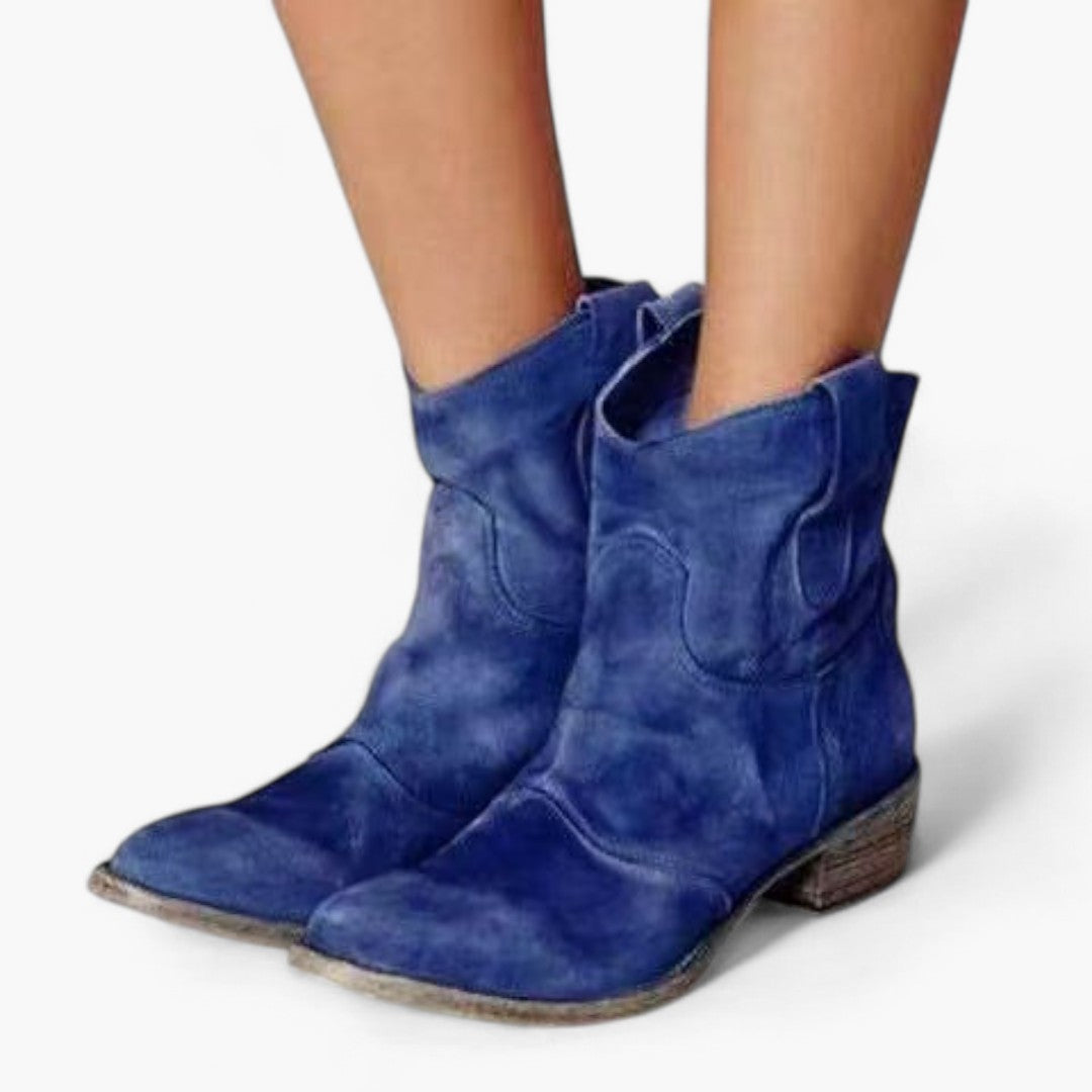 Kamilė – botine atemporale