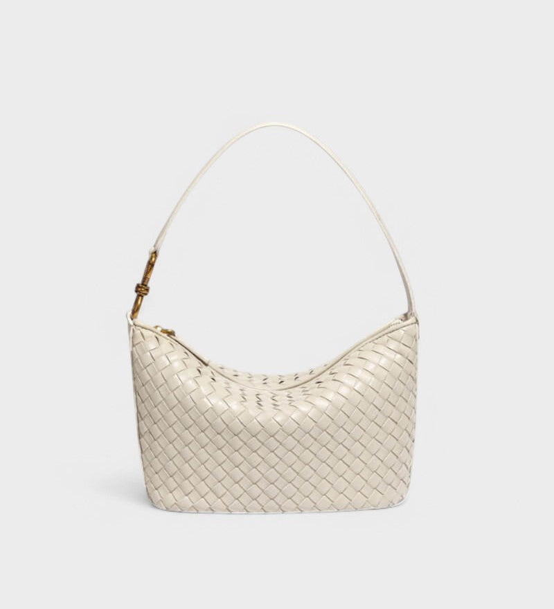 Isa | Bordeaux Chic